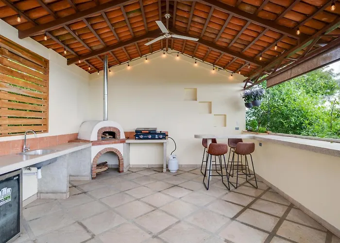 Private Pool, Mtn-View Veranda! 3Br Carrillo Home Ferienhaus